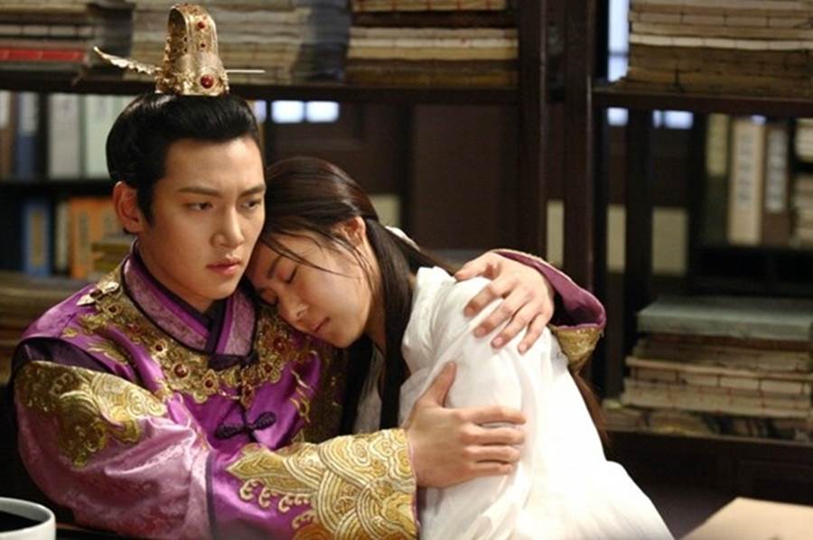 Đả Nữ Báo Thù: Các Chị Đẹp Jeon Do Yeon - Lim Ji Yeon Chạm Trán Anh Trai "Phản Diện Điên Loạn" Ji Chang Wook