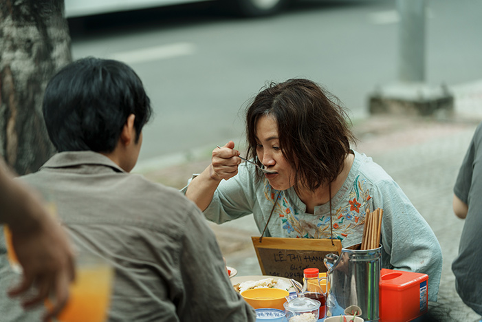 Màn Cameo Chấn Động Của Go Kyung-pyo Trong Mang Mẹ Đi Bỏ: Xuất Hiện 1 Phút, Lấy 1 Lít Nước Mắt Khán Giả! - Ra Rạp Xem Gì