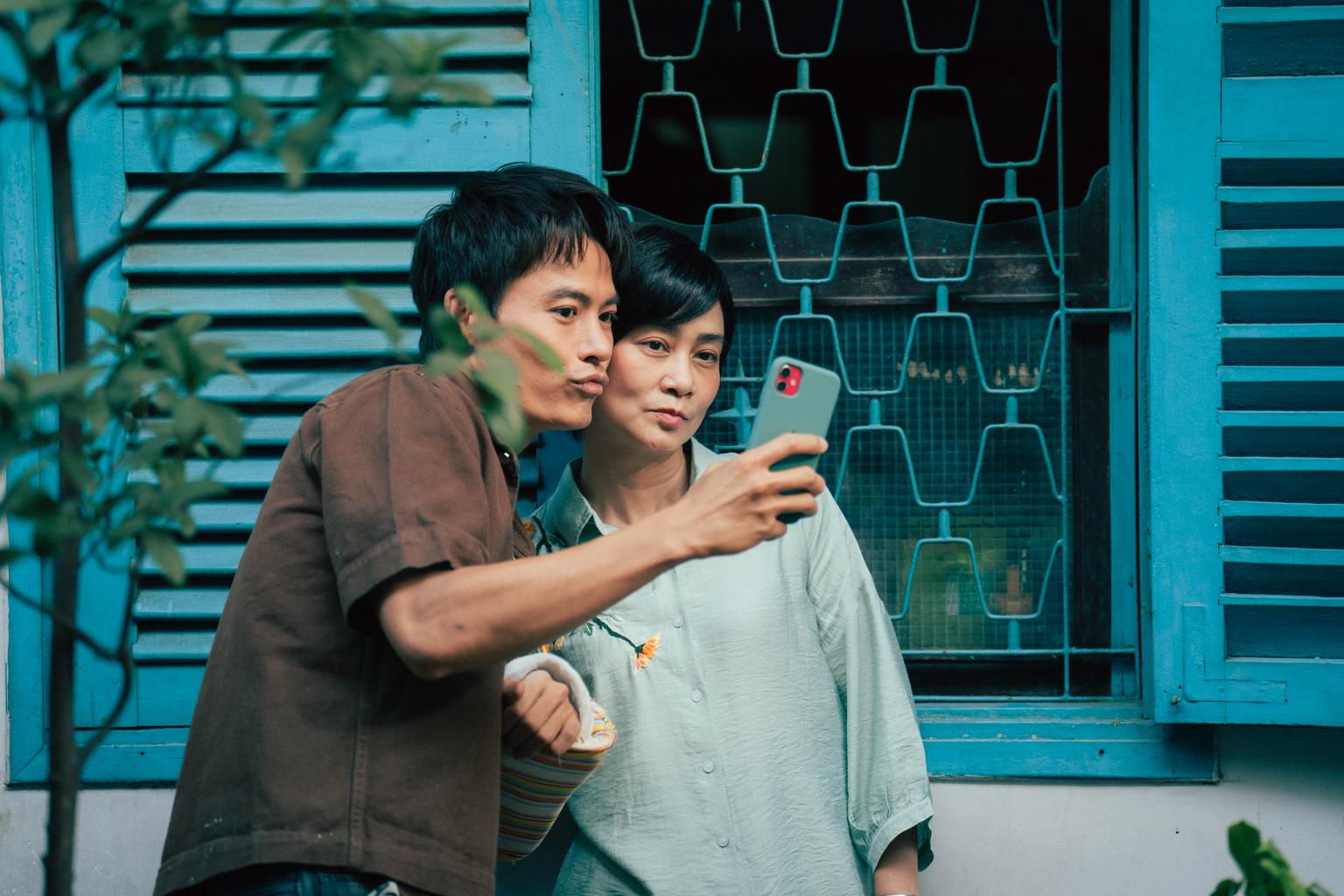 Dàn sao Lên Hương giao lưu cùng người hâm mộ